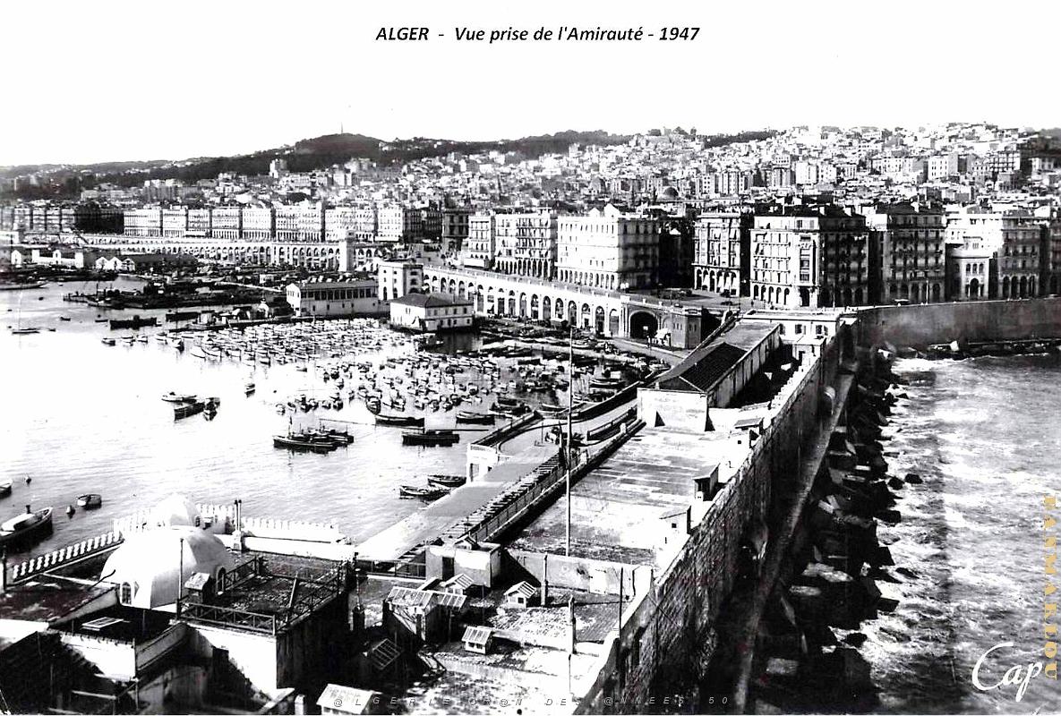 Alger - Vue prise de l'Amiraute - 1947.jpg